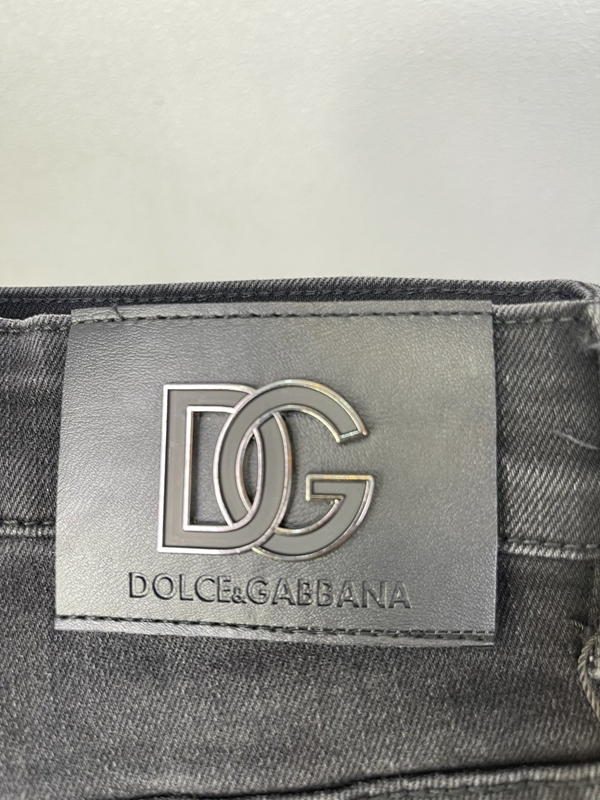 ブランドジーンズ角部分ディテール